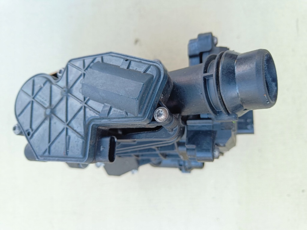 Корпус термостата b48 bmw g20 g21 x3 g01 x5 g05 g30 g31 g11 x4 g02 8642560 с Разборки