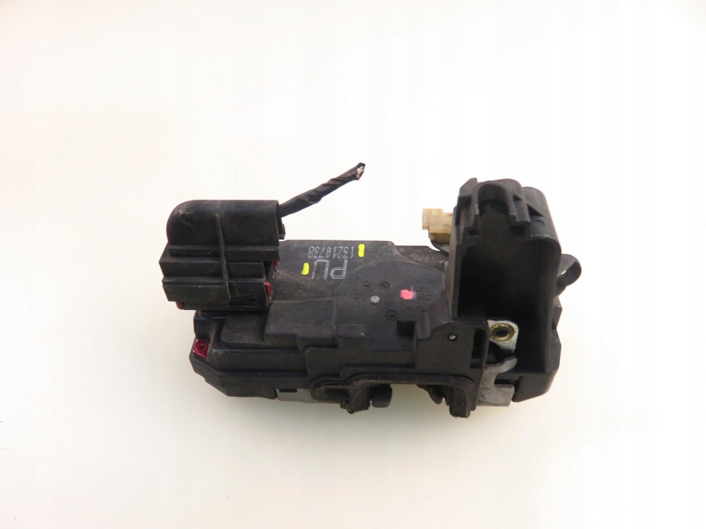 фото №6, Замок левый задний opel zafira b a05 13210738pu
