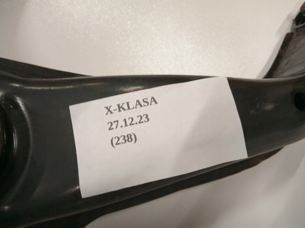 фото №11, Рычаг правый перед верхний mercedes x470 w470 nissan navara d23