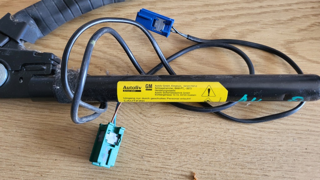 фото №4, Opel astra h, zafira b, натяжители ремней, 2 разъёмы + 2 разъёмы