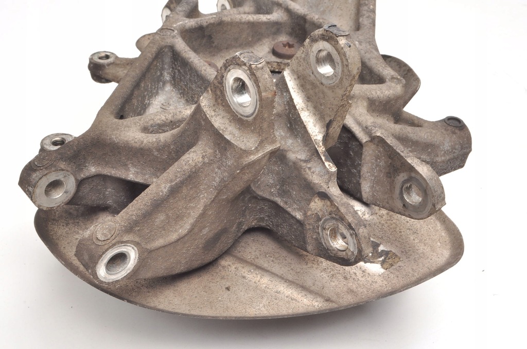 фото №5, Aston martin db11 поворотный кулак левый задняя hy53-5a971-ac