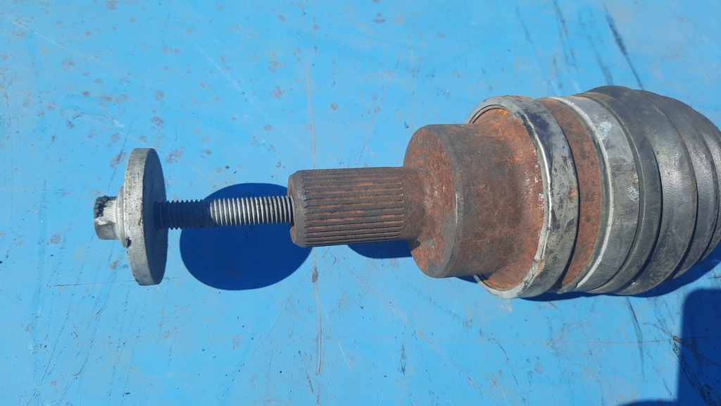 фото №5, Приводной вал задняя задняя volvo xc60 08-17r