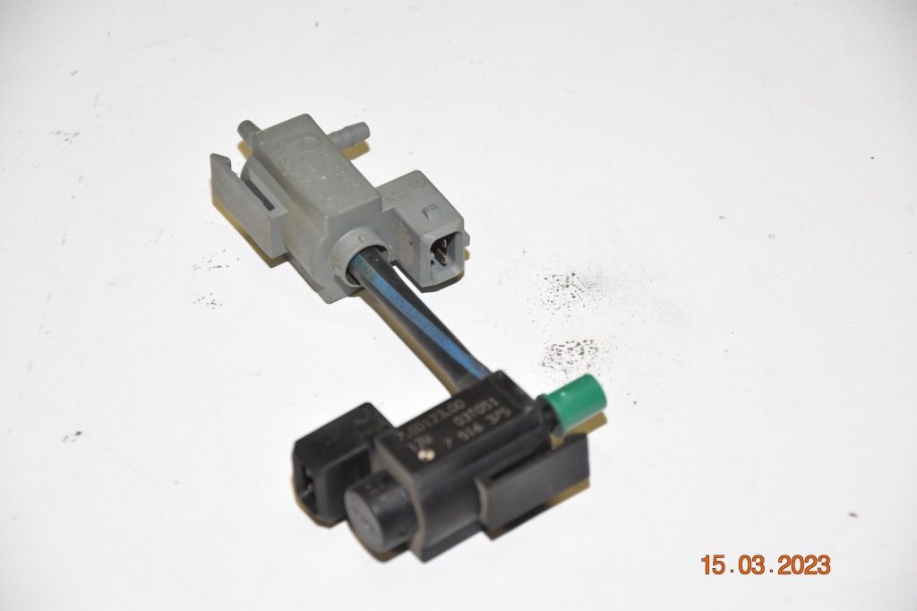 фото №1, Bmw e65 4.4 v8 клапан вакууму 7516375