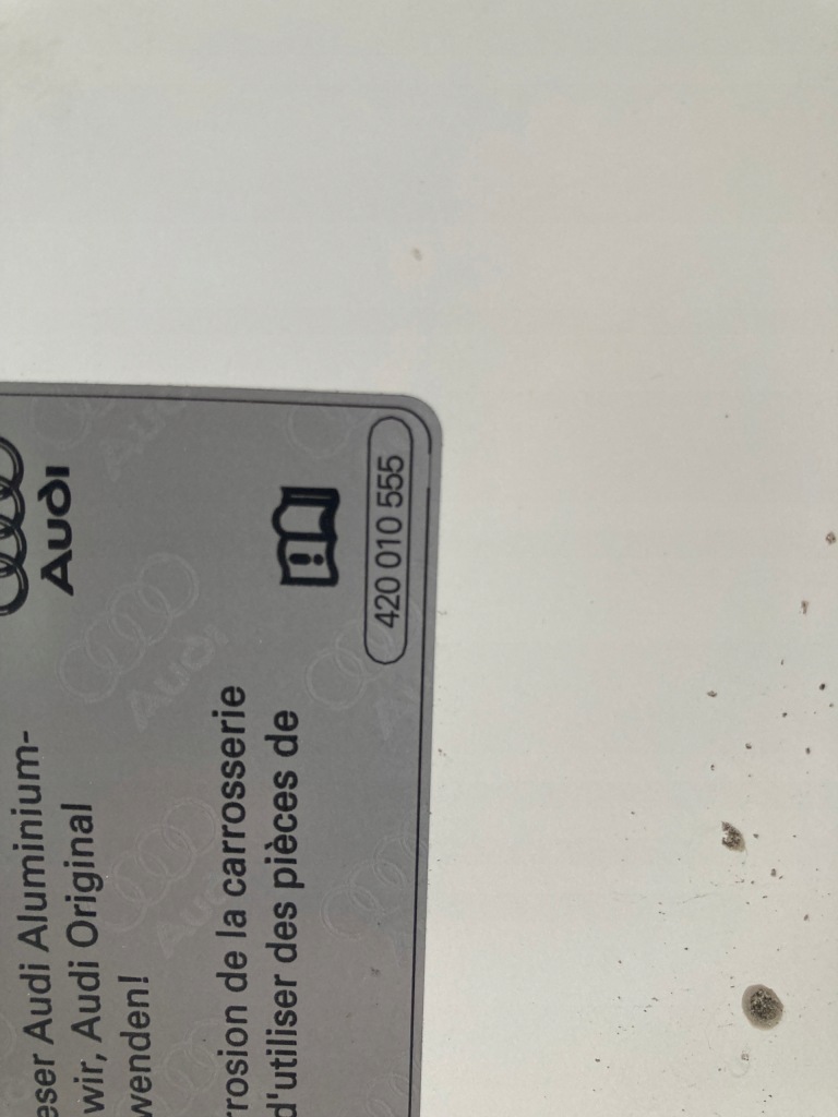 Капот перед передня audi r8 420 Київ