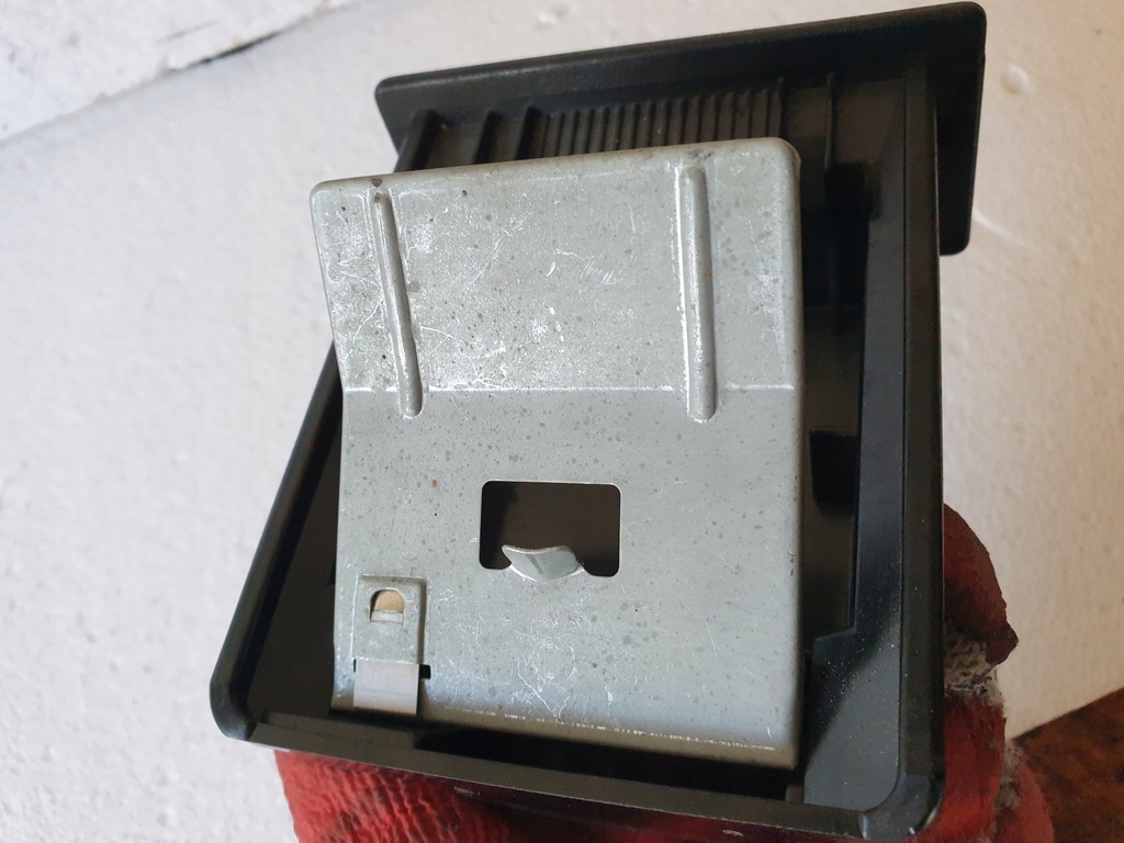 фото №7, Пепельница бардачок kia sportage i