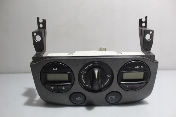 фото №1, Панель управление обдув nissan primera p11