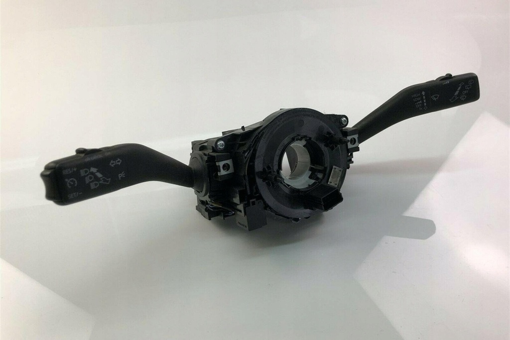 фото №1, Кнопки руля skoda rapid nh3 6ra953501k 2012