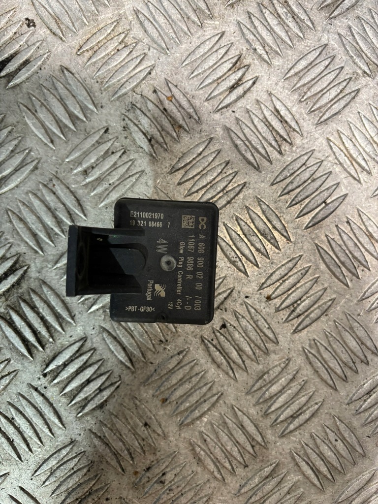 фото №1, Реле свеча накаливания renault megane iv 1.5 dci 110679886r