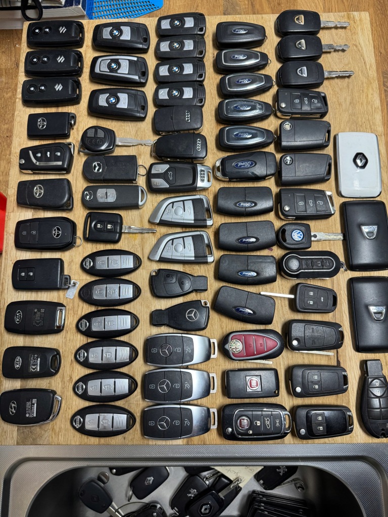 фото №1, Ключ bmw x1 f48