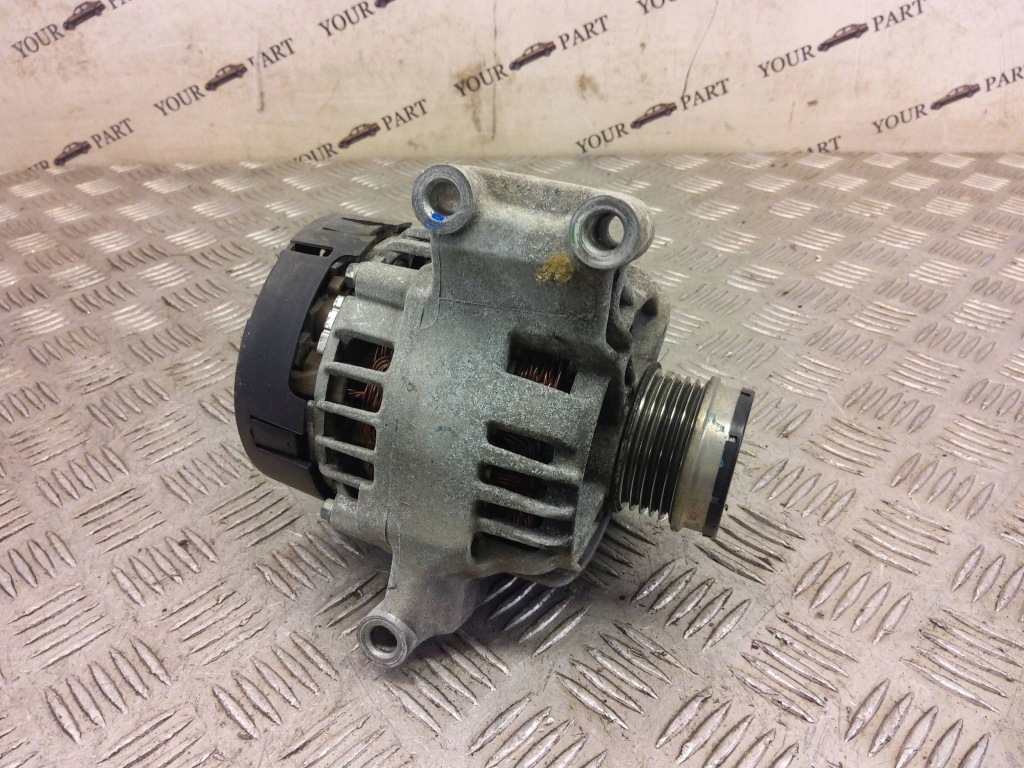 Jeep renegade 2016 генератор Оригинал