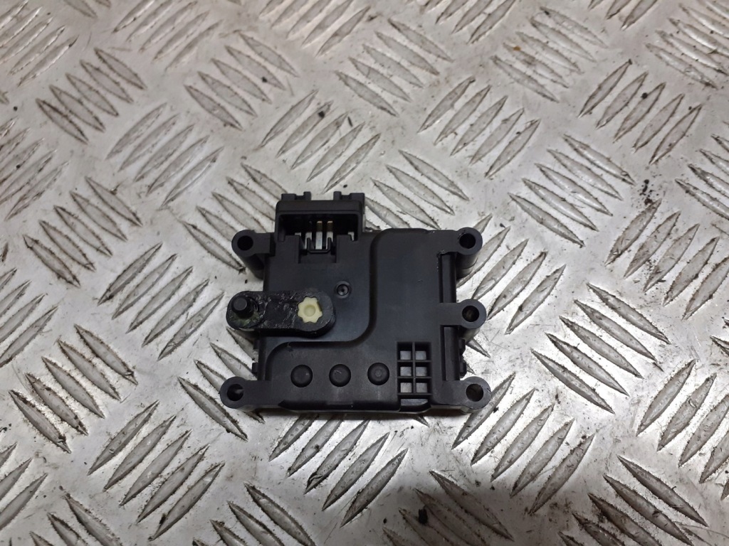 фото №1, Моторчик отопителя mazda 6 gg 2.0