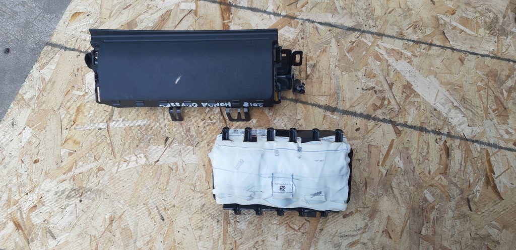 фото №8, Приборная панель подушка honda odyssey 2018 - 2024 ремни