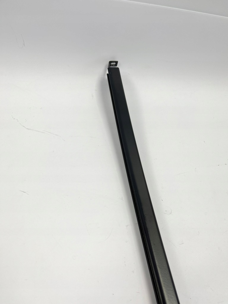 фото №9, Молдинг рамка стекло левый задняя между стекла mercedes w124 kombi