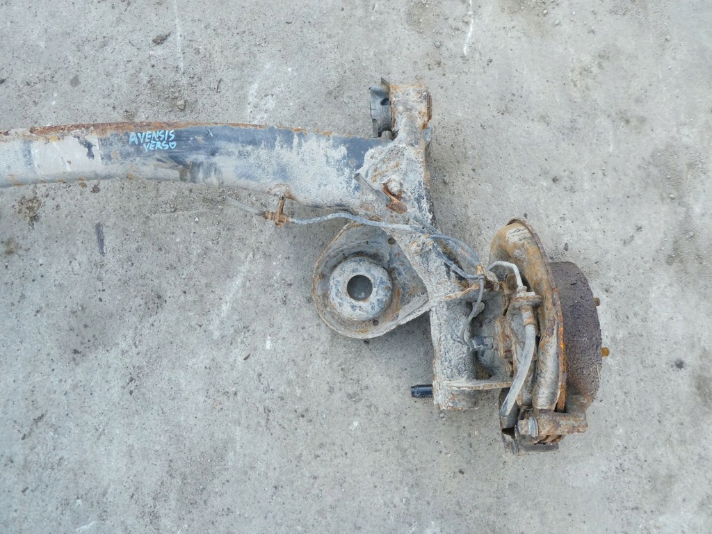 фото №3, Балка подвеска oś задняя задняя toyota avensis verso