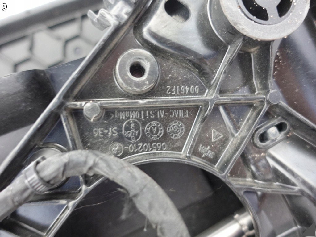 Porsche panamera ii 971 механизм привод кронштейн спойлер спойлер задняя Цена