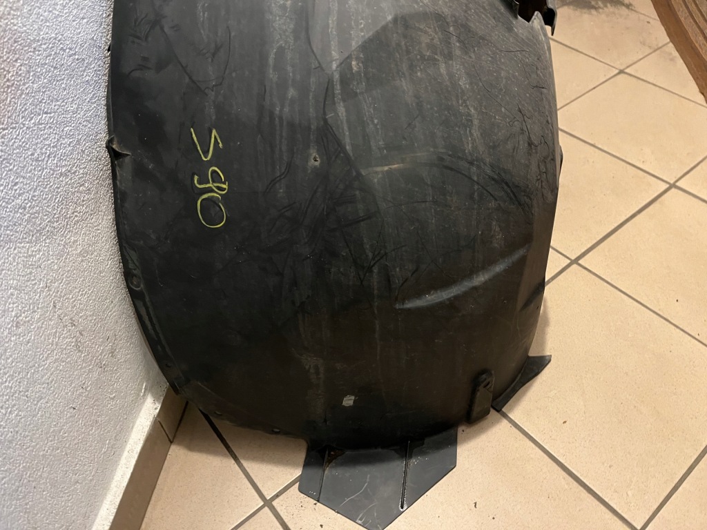 фото №4, Volvo s80 v70 подкрылок передние перед левая