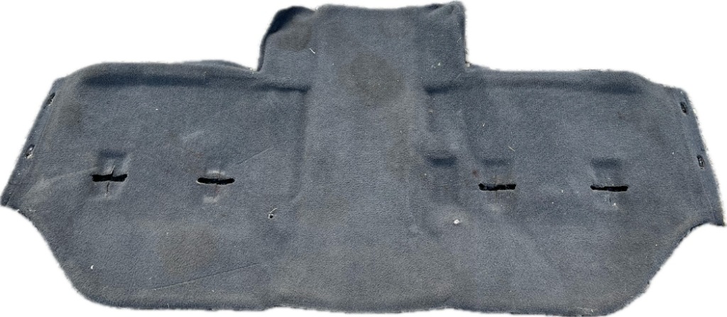 фото №1, P8 gmc yukon xl denali iv 2015 - обшивка ii ряд задняя коврик 84587355