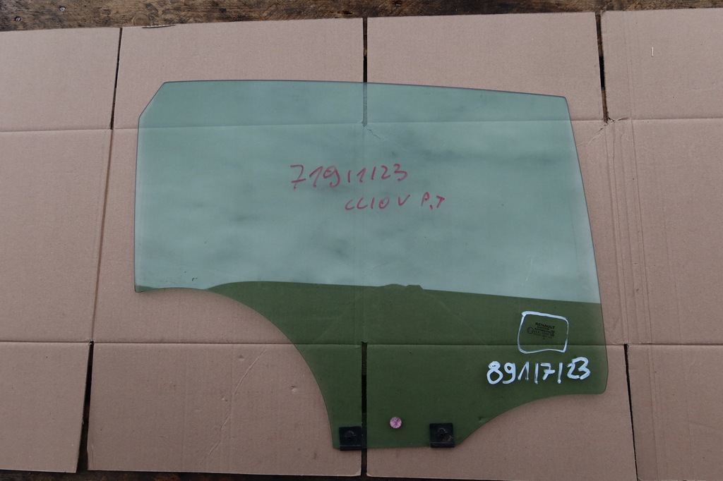 фото №1, Скло двері правий задня clio v 2019 rok