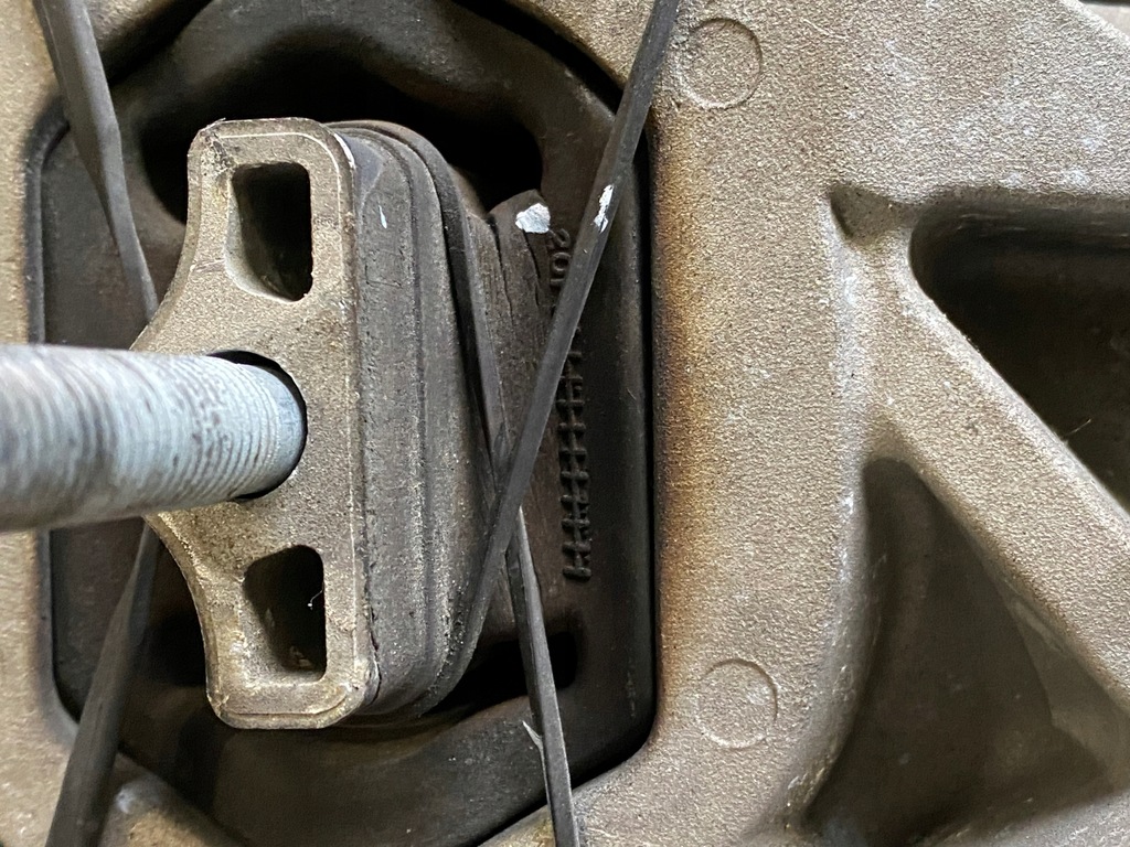 фото №8, Подушка кронштейн кронштейн кронштейн двигателя dodge ram 1500 2019+