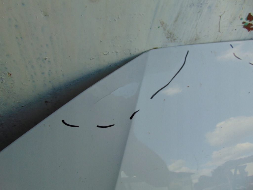 Капот кришка двигуна audi a4 b9 Зі Шроту