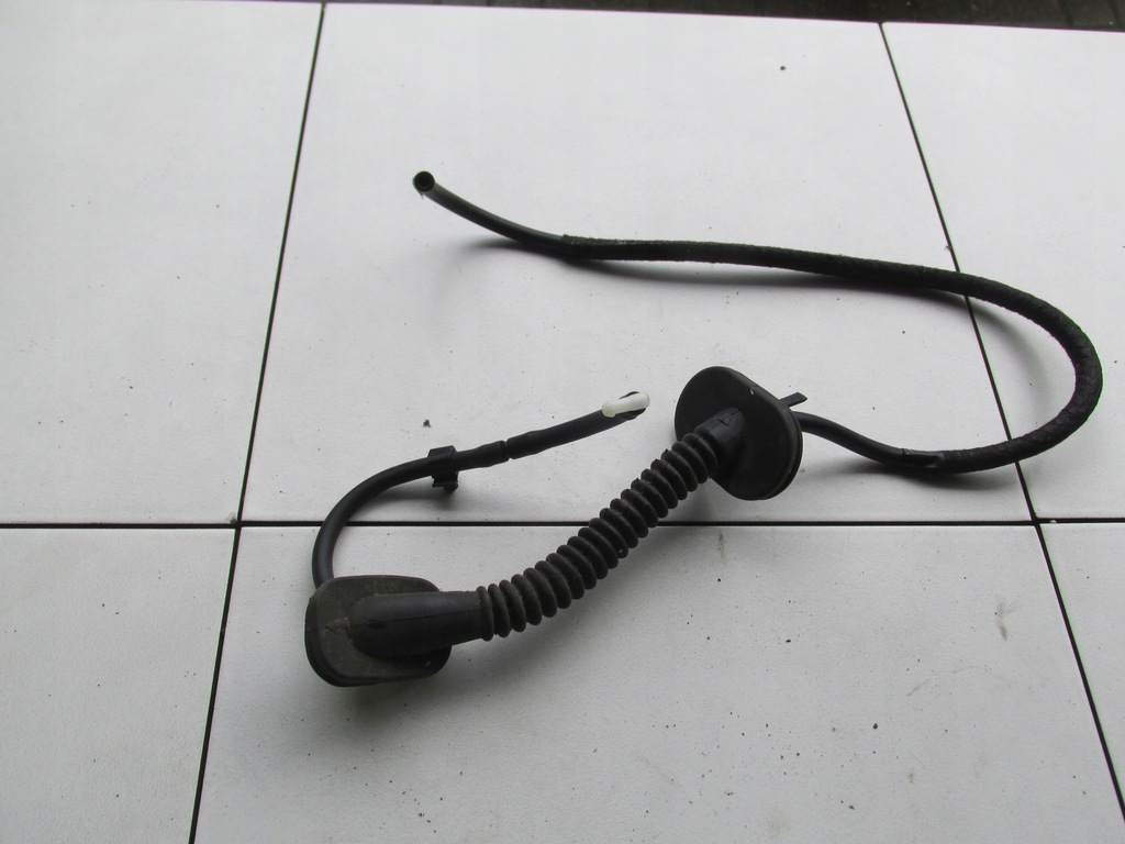 фото №1, Гумовий елемент захист трубопровід проводка кришки задня s-max mk1