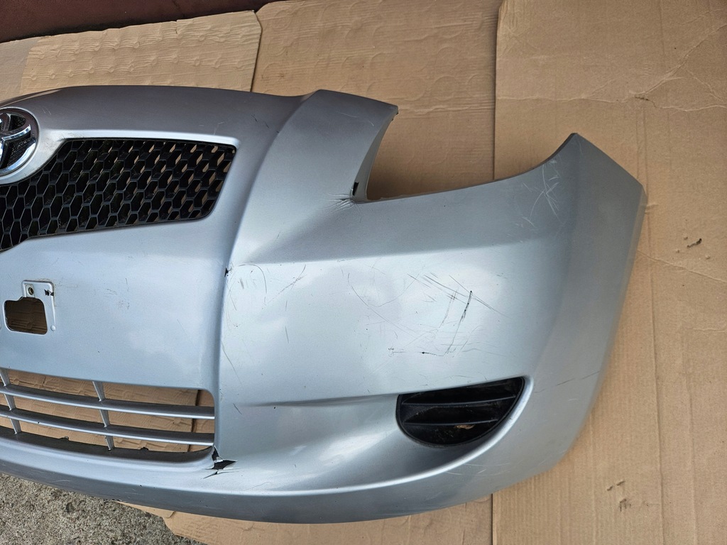 фото №7, Toyota yaris ii 06-08 бампер перед 1f7