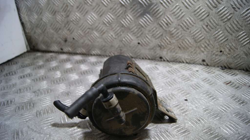 Корпус фільтра паливної  peugeot boxer 2 235514720 2.2 d в Україні