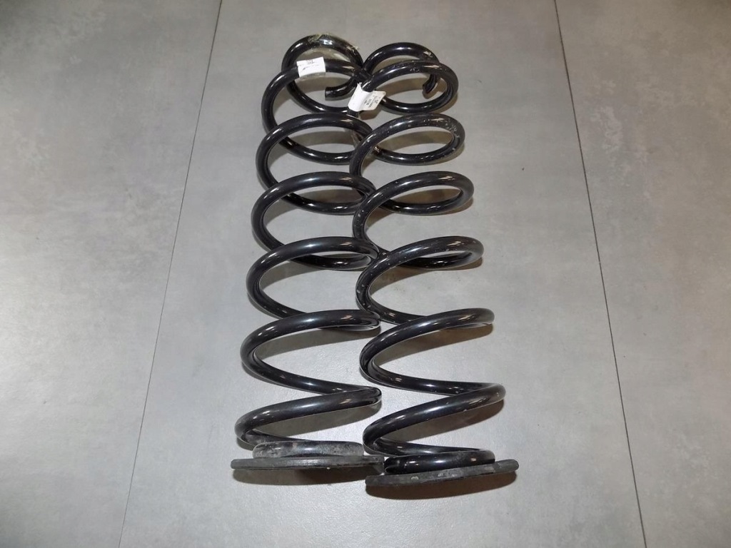 Купити Vw golf 7 vii пружина задній 5q0511115js