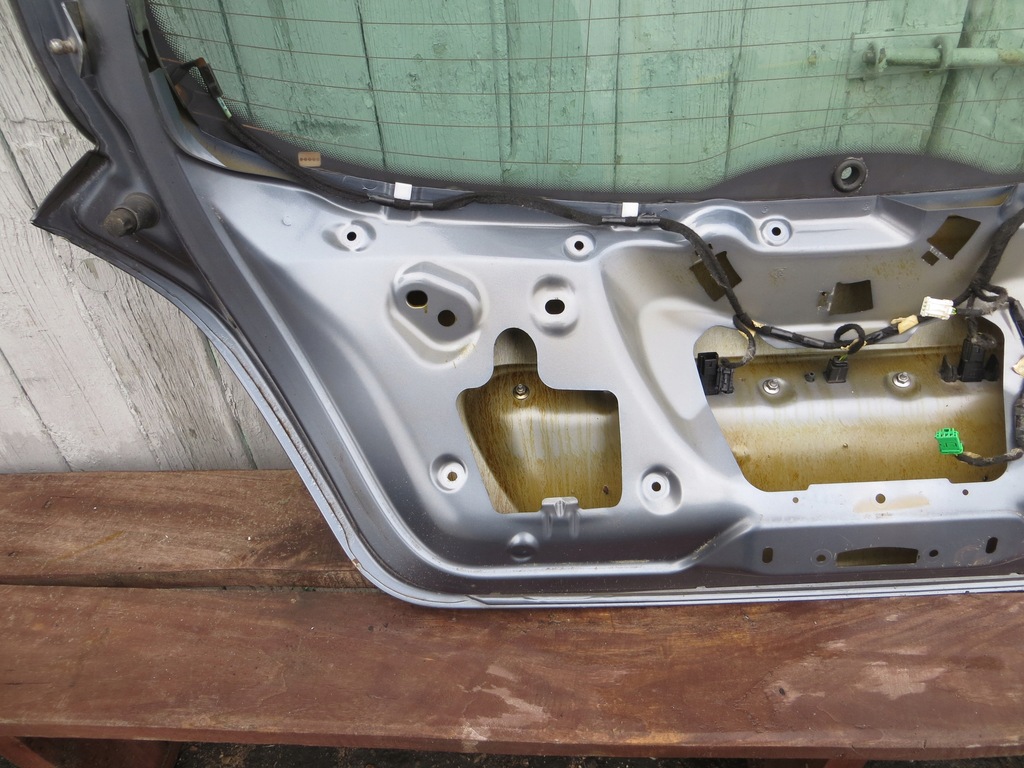 фото №8, Крышка багажника багажника peugeot 207 5d