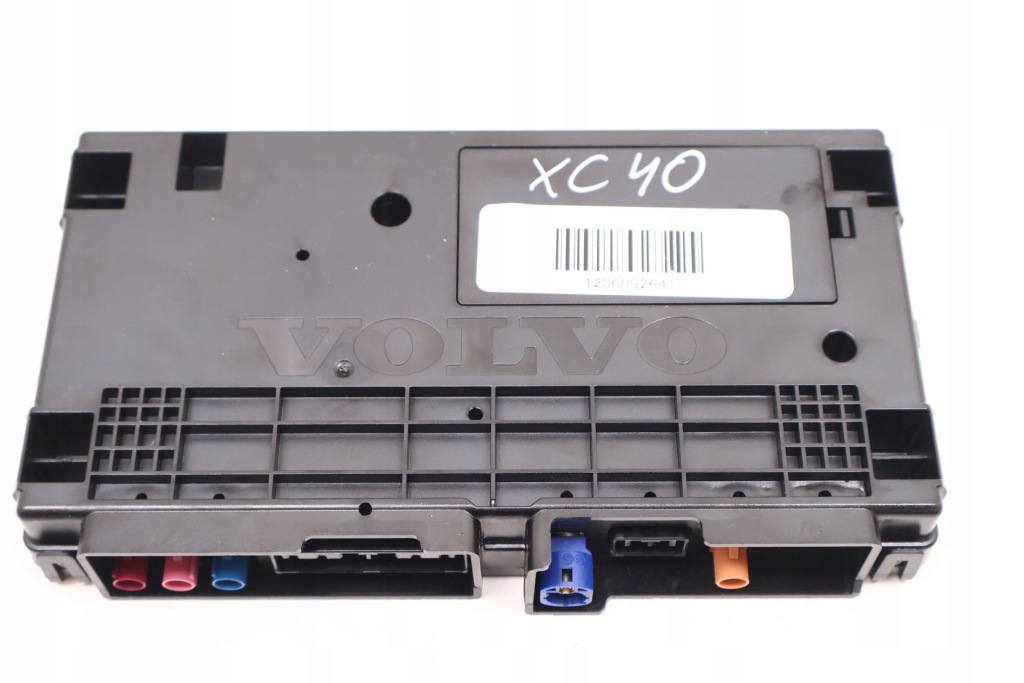 Volvo xc40 модуль vcm 32279765 с Разборки