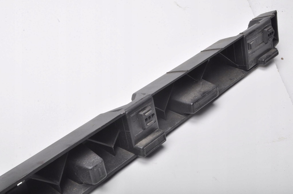 фото №7, Volvo v60 ii s60 iii 2018- направляющая кронштейн порог левый 32262698