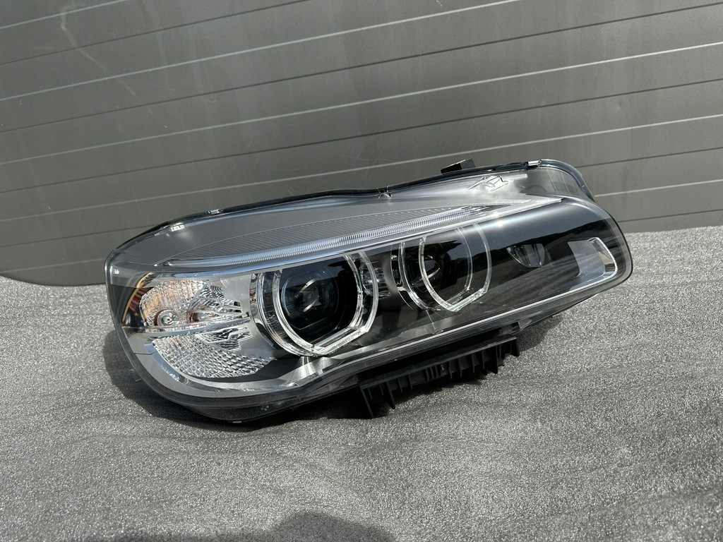 фото №1, Bmw f45 f46 2 оригинальный фара правый led 7494858-01.....