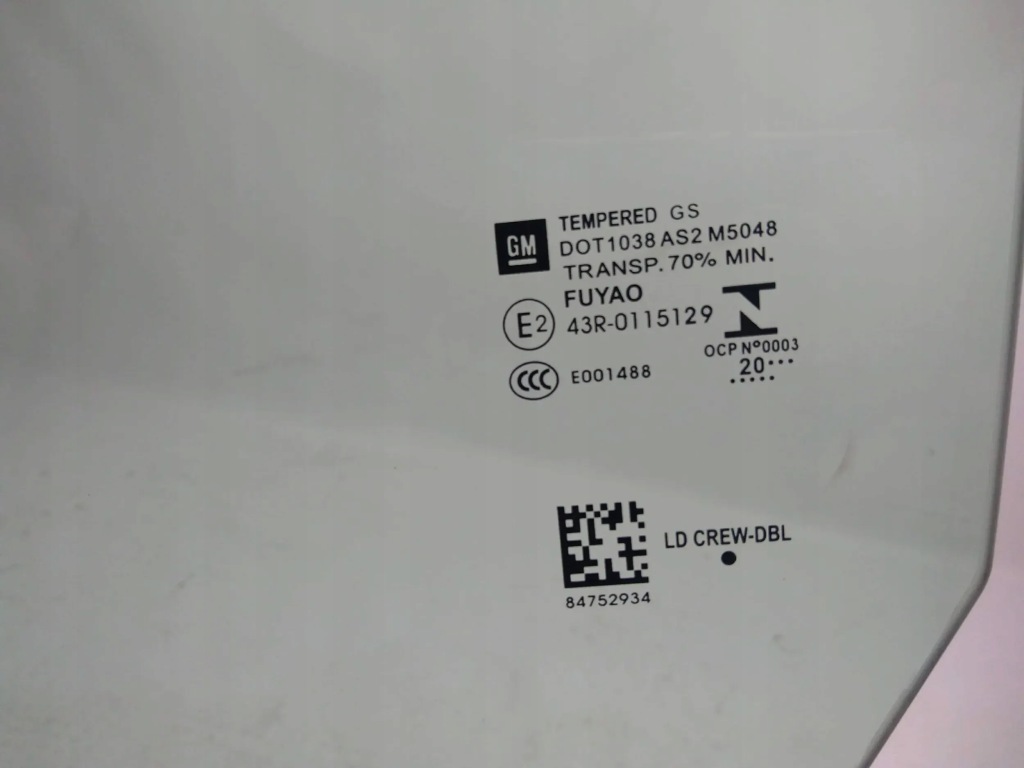 Chevrolet silverado 1500 скло бічна передня ліва водія 2019+ Недорого