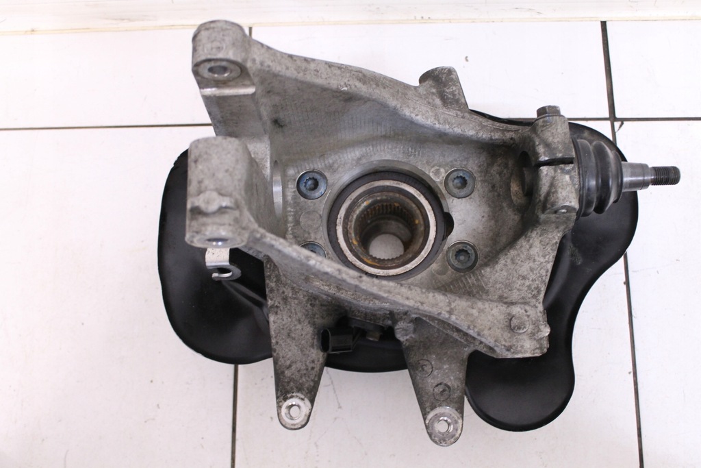 фото №2, Поворотний кулак лівий задня audi r8 ii 16r- 5.2 fsi v10