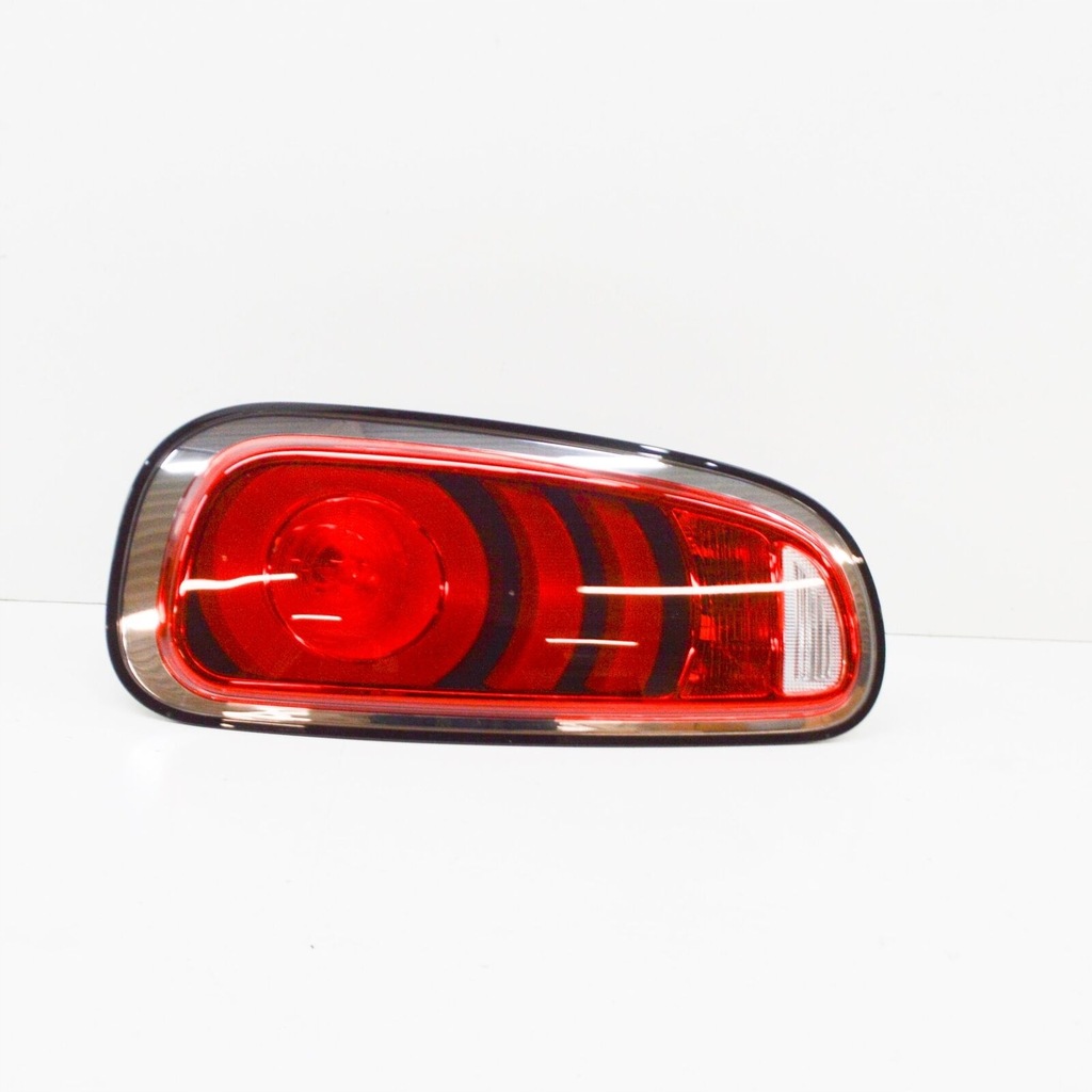 фото №1, Mini clubman f54 rear left tail light usa 63217475587