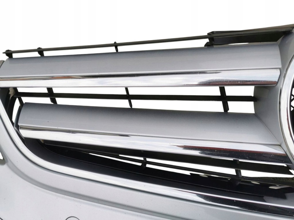 Бампер, решётка радиатора, решётка радиатора, решётки mercedes e-klasa w207 дорестайлинг  купе 334. с Разборки