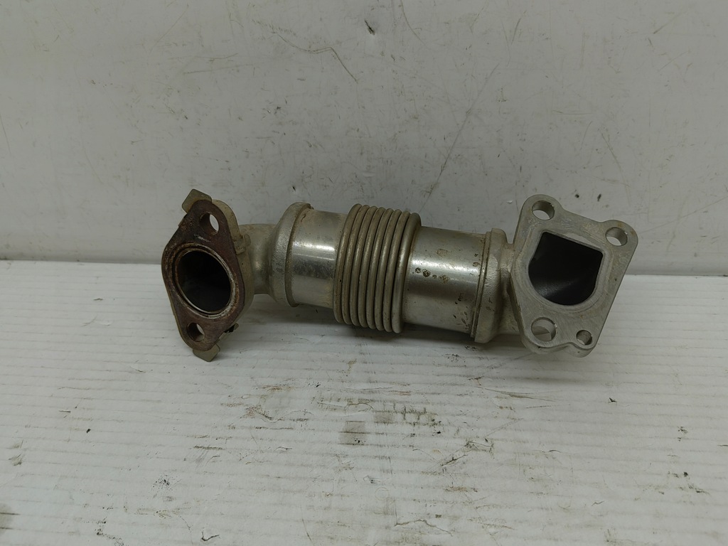 фото №2, Hyundai ix35 2.0crdi труба шланг egr