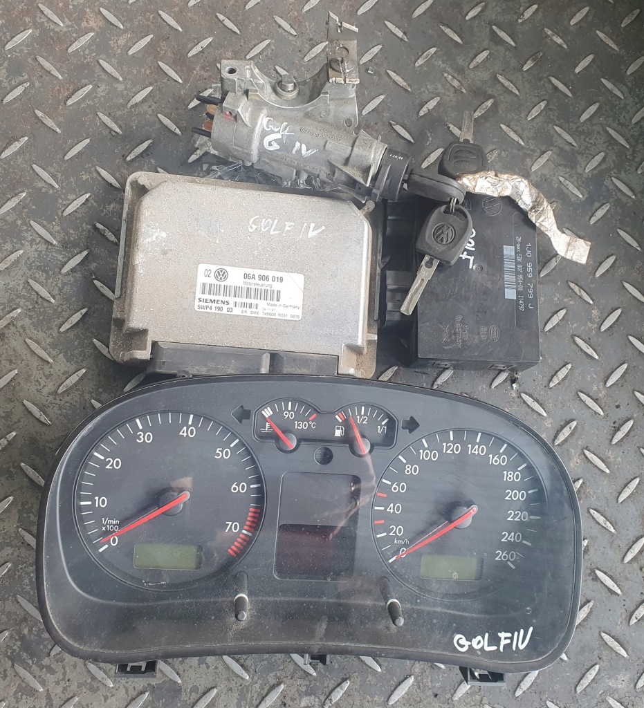 фото №1, Набор стартовый vw golf iv 1.6 06a906019