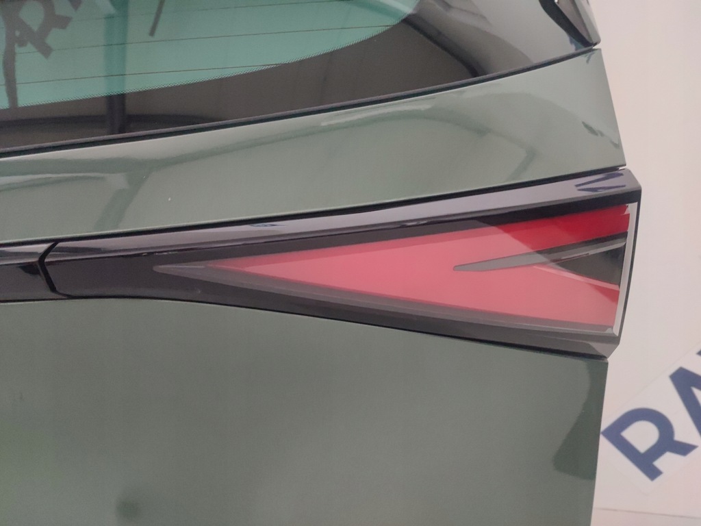 фото №8, Крышка багажника задняя багажника kia sportage v 5 камера