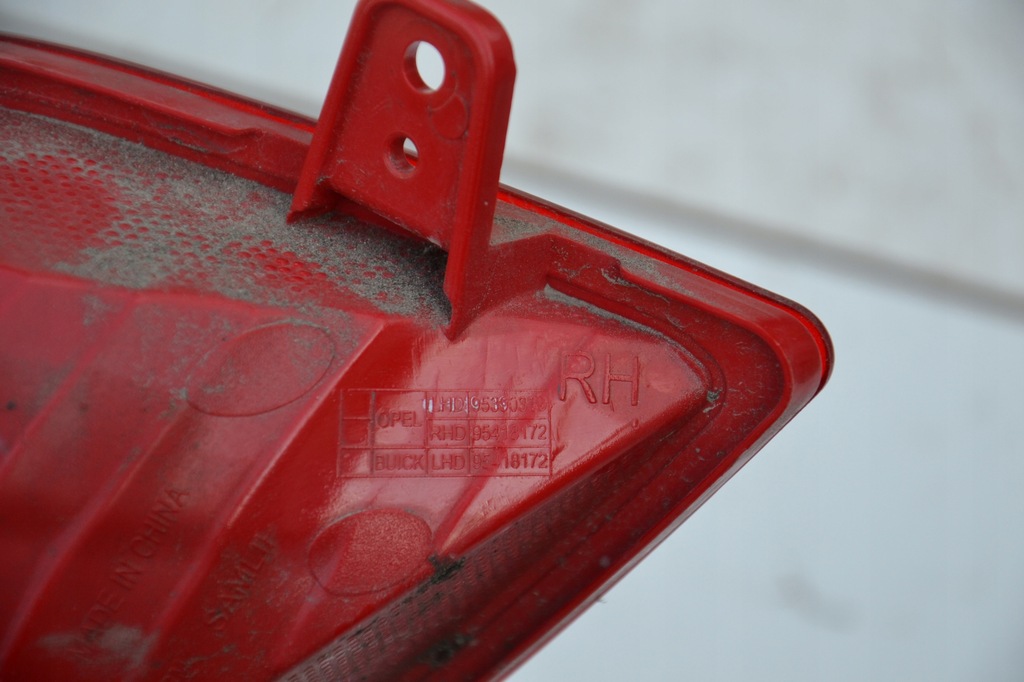 фото №15, Opel mokka i a j13 2012-2016 лампа противотуманная задняя правая 95418172