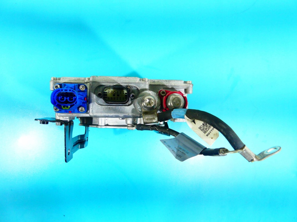 Перетворювач напруги tesla model s 12-16 85d Зі Шроту