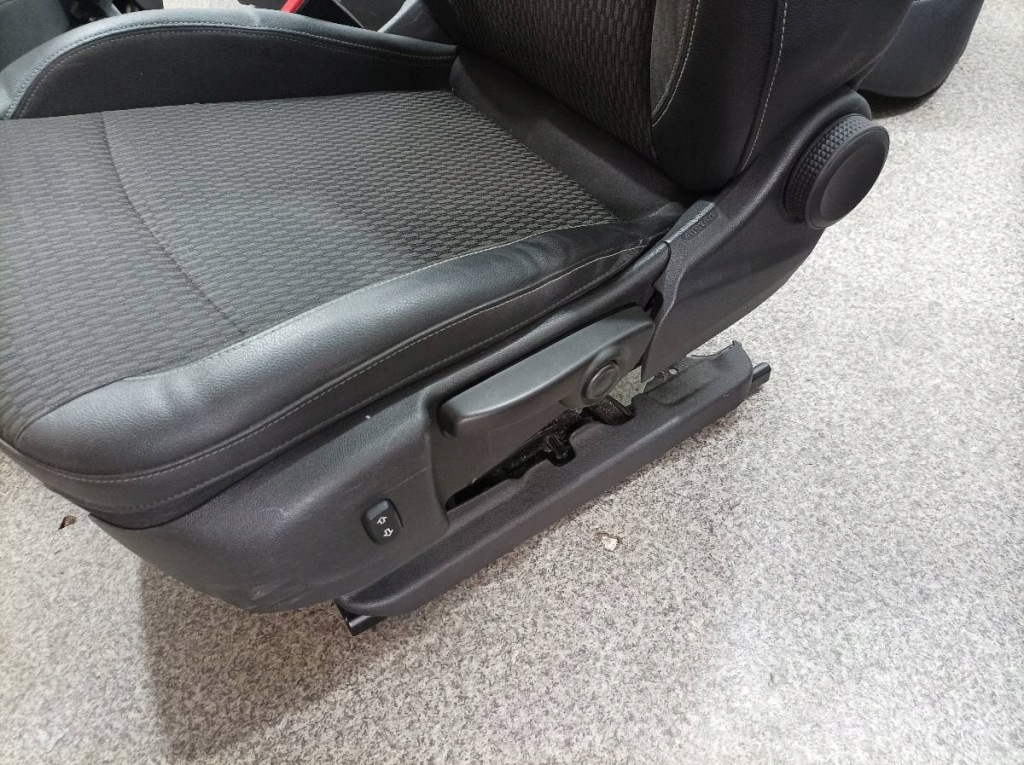 фото №10, Сиденья заднее сиденье обшивки hb комплект полукожа eu opel insignia ii 2017- b