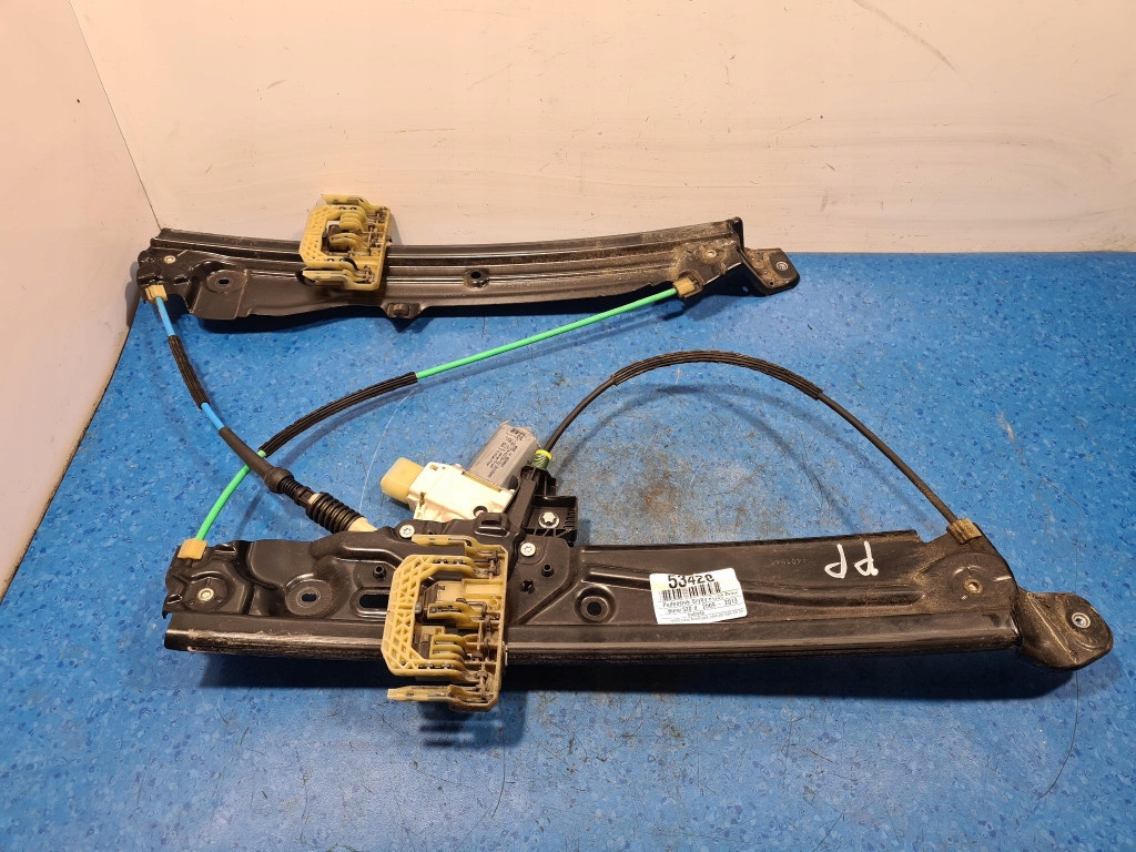 фото №1, Bmw 5 f11 підйомник скло перед правий