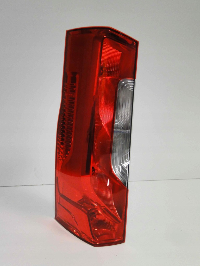 фото №2, Mercedes-benz оригинальный номер a9108200000 лампа задняя