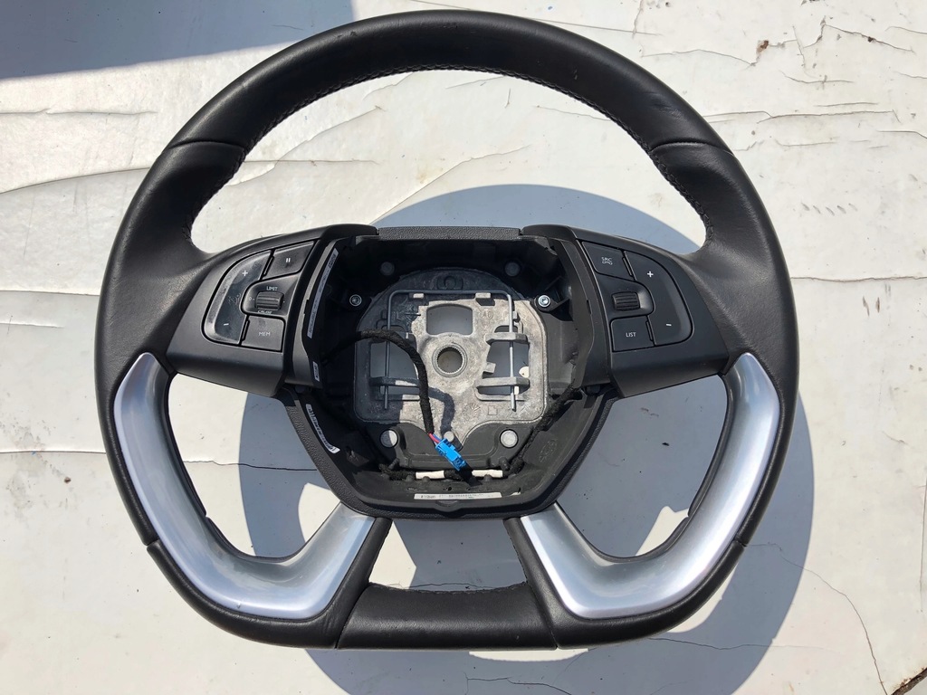 фото №1, Воздуховод многофункциональный citroen ds5