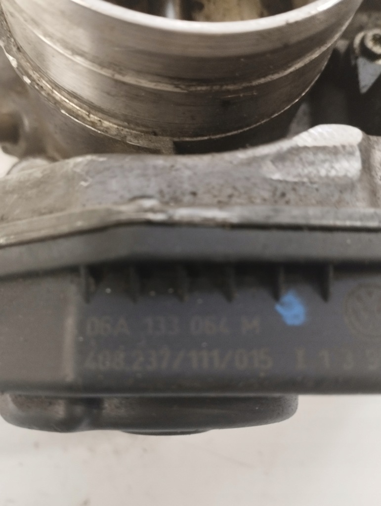 фото №10, Audi a3 8l 1.8 20v дроссельная заслонка 06a133064m