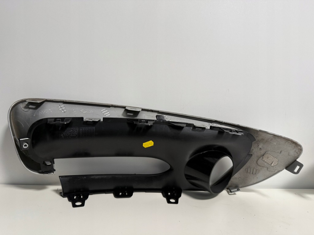 Комплект решётка бампера перед renault scenic 3 рестайлинг  261a22498r/261a36436r Доставка