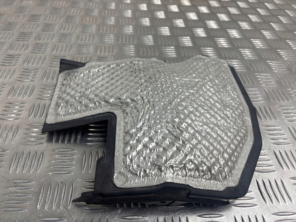 фото №7, Bmw 2 f46 2016 защита тепловая трубы выпускной