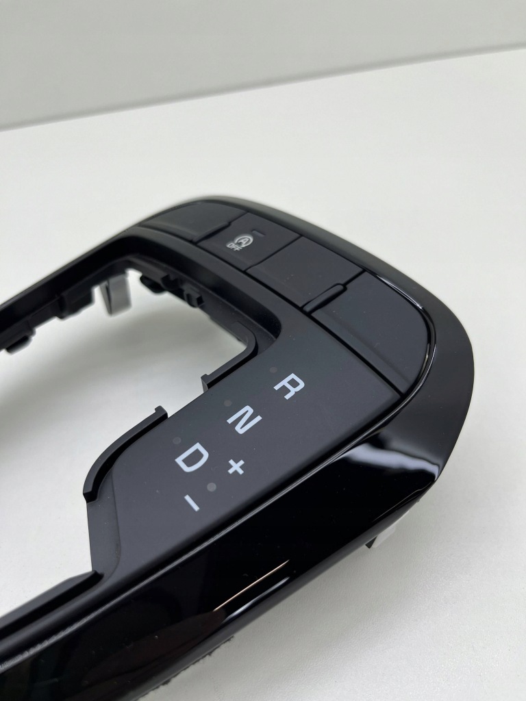 Kia picanto iii рестайлінг  рамка захист перемикання передач anglik 84650-g6610 в Україні