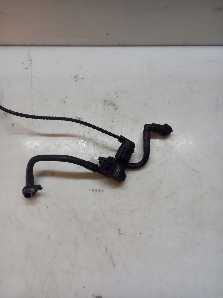 фото №1, Клапан вакууму vw audi 0261230170